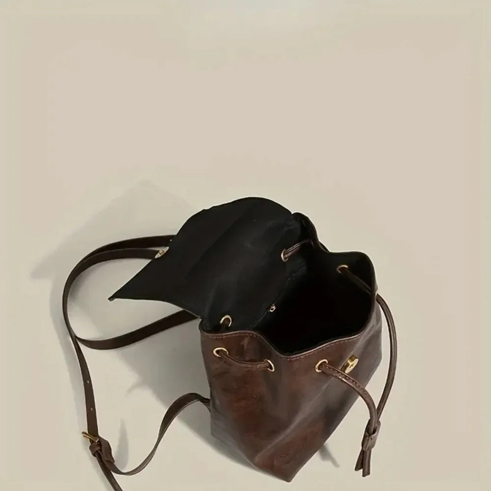 패션 여행 출퇴근 가방